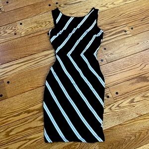 WHBM striped pencil dress black lined elastic wrinkle free 0 00 XS XXS